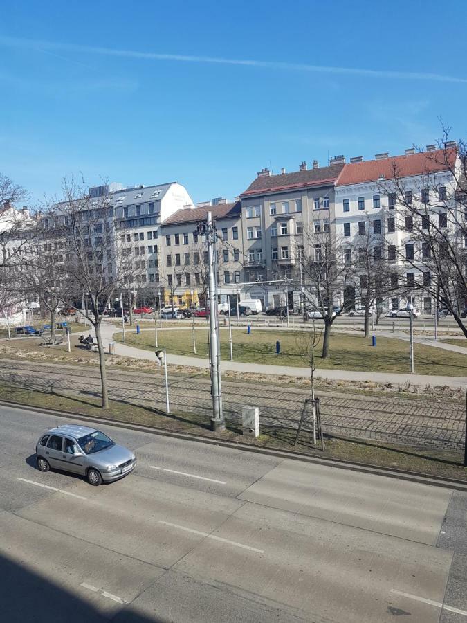 Gerald'S Apartment 10 Вена Экстерьер фото