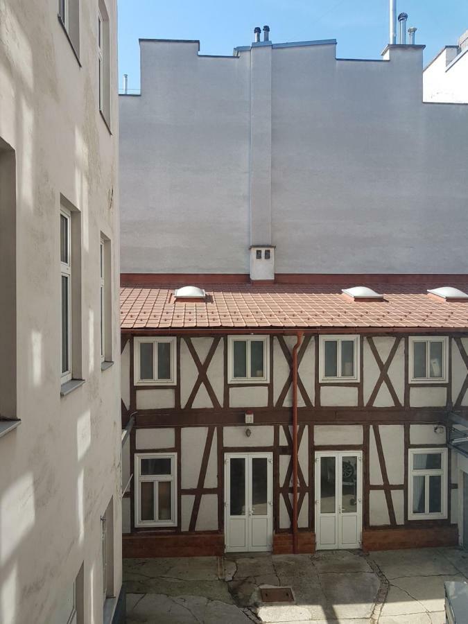 Gerald'S Apartment 10 Вена Экстерьер фото