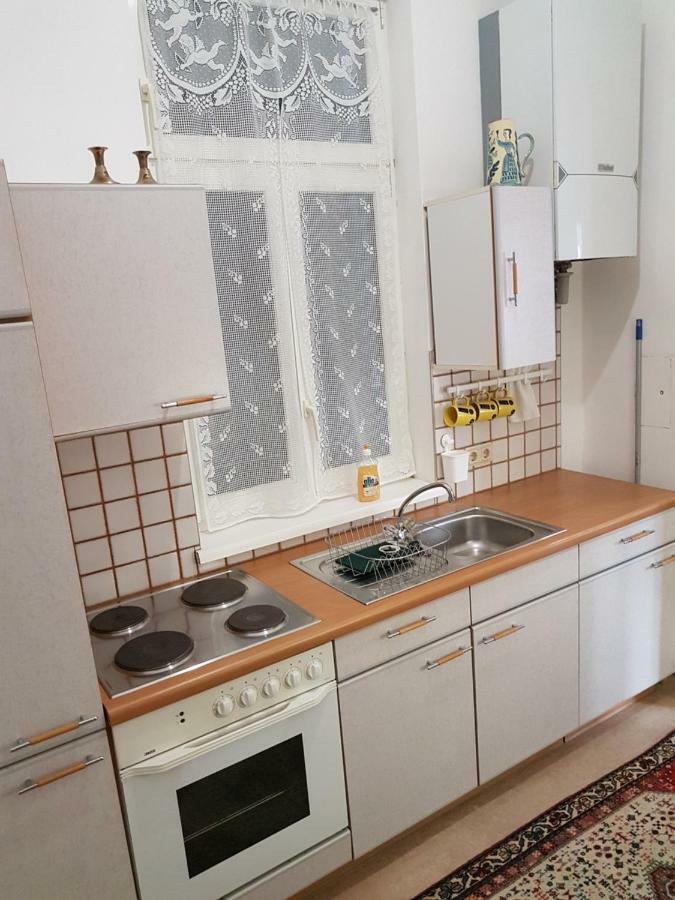 Gerald'S Apartment 10 Вена Экстерьер фото