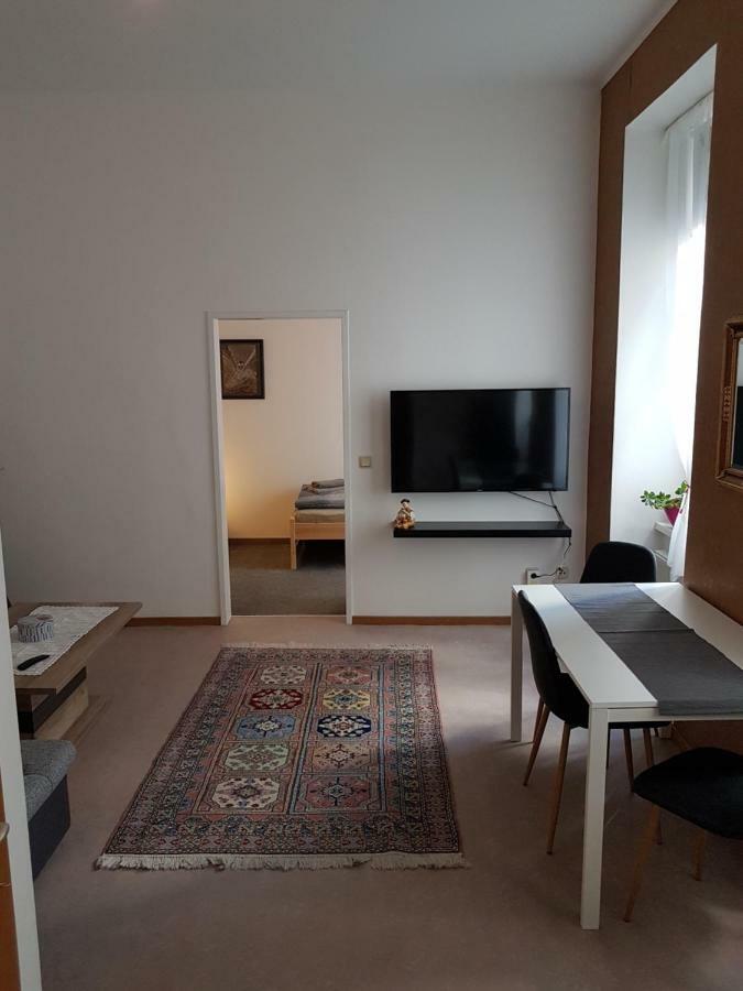 Gerald'S Apartment 10 Вена Экстерьер фото